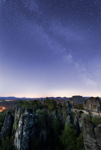 Milchstrasse hinter der Bastei 10.05.2016 ca 4:30Uhr